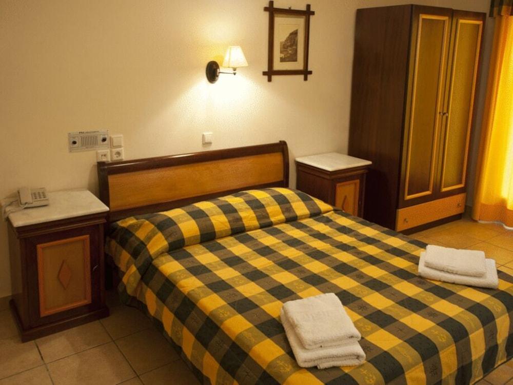 Karidis Hotel Камари Экстерьер фото
