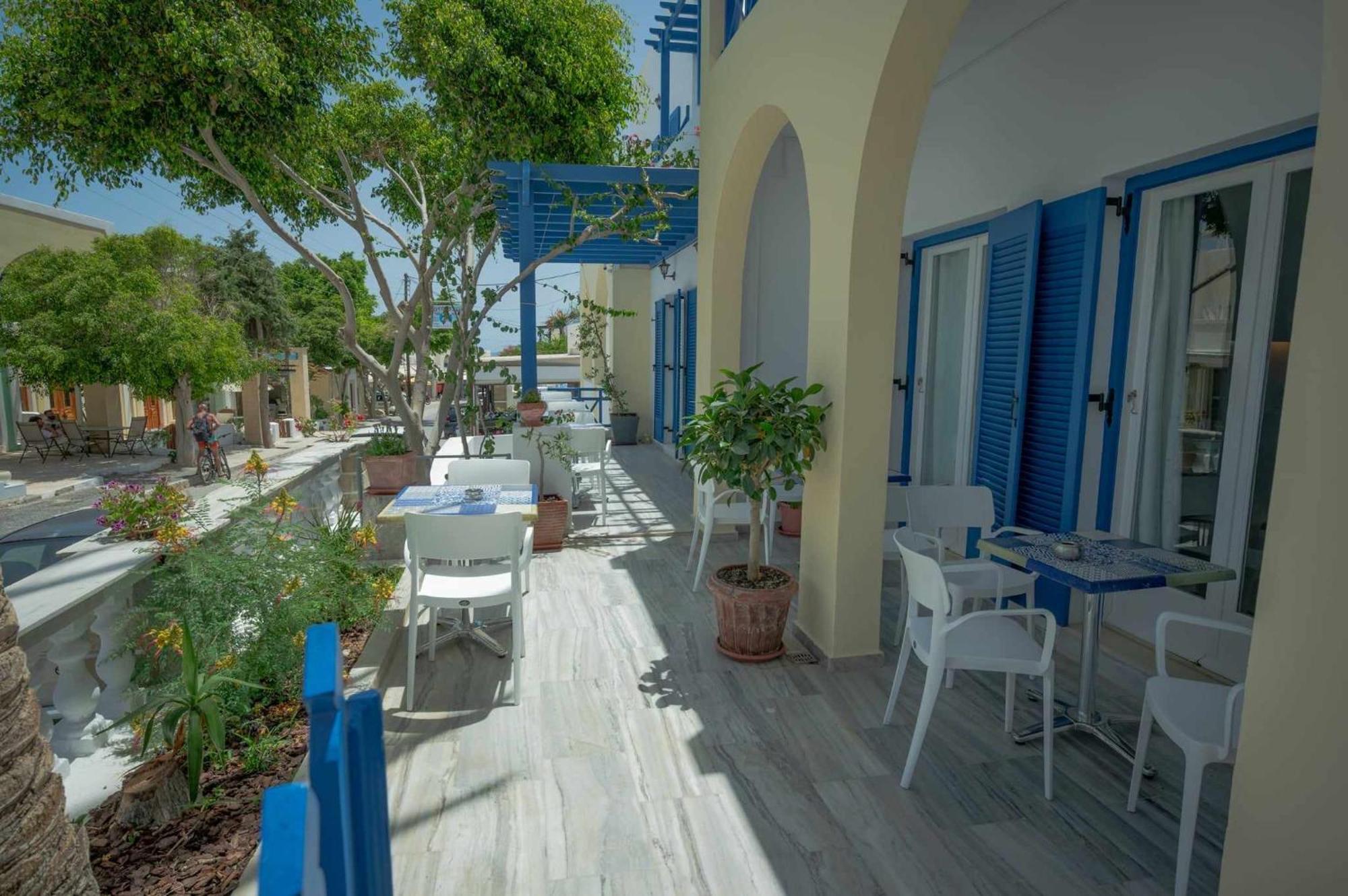 Karidis Hotel Камари Экстерьер фото