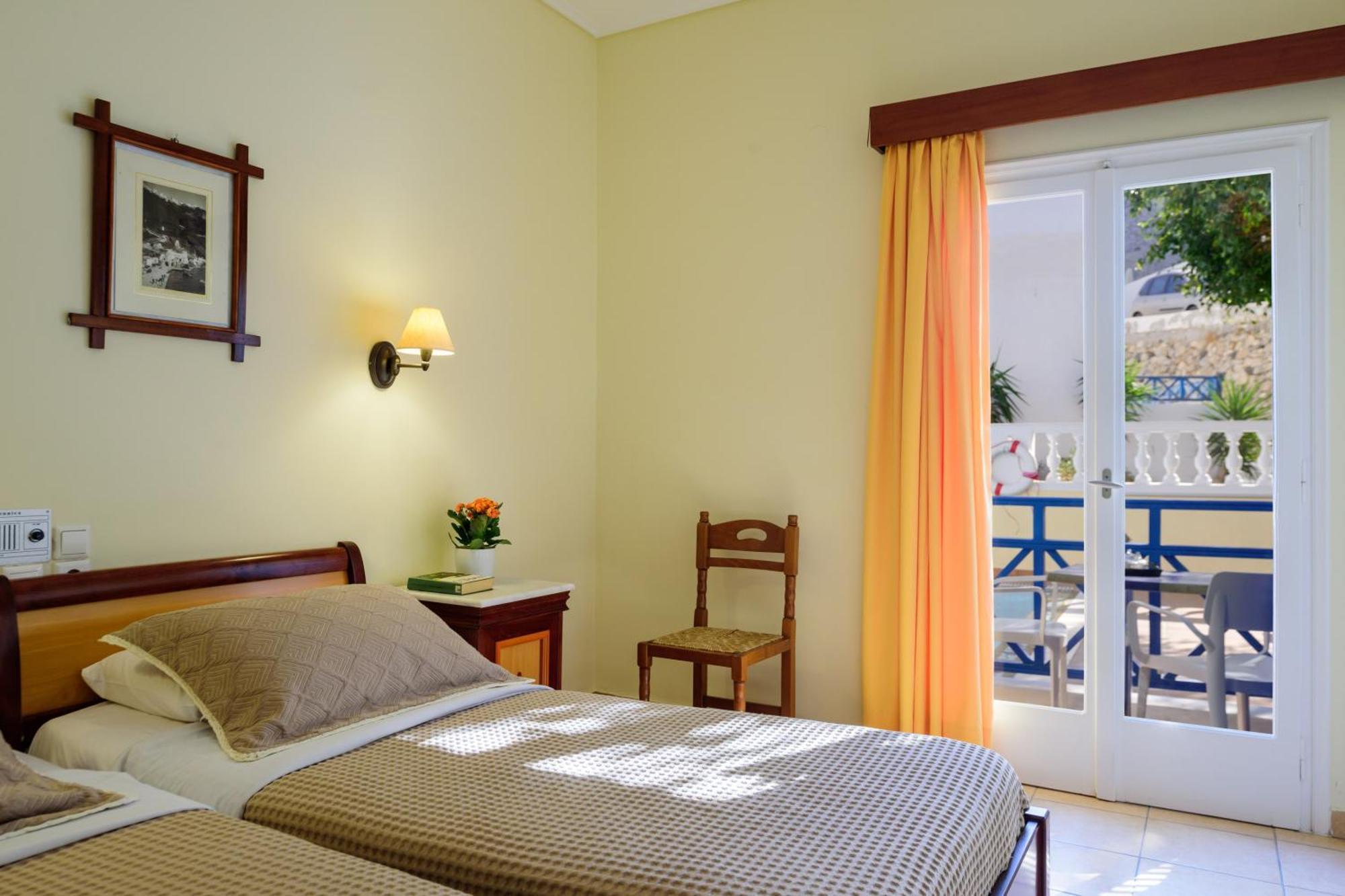Karidis Hotel Камари Экстерьер фото