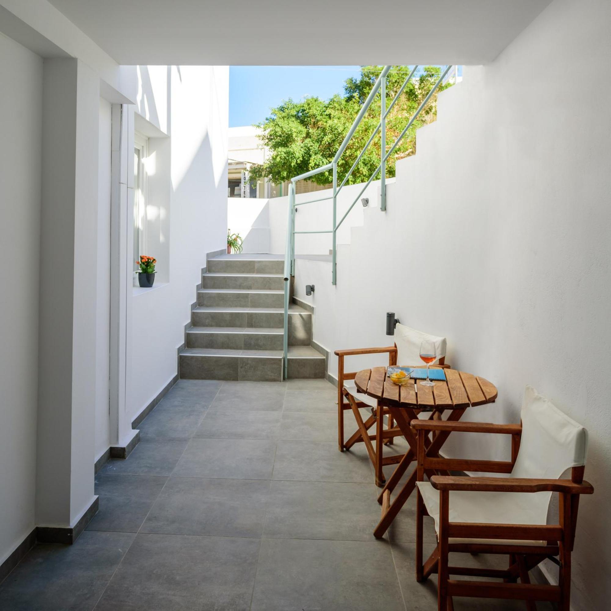 Karidis Hotel Камари Экстерьер фото