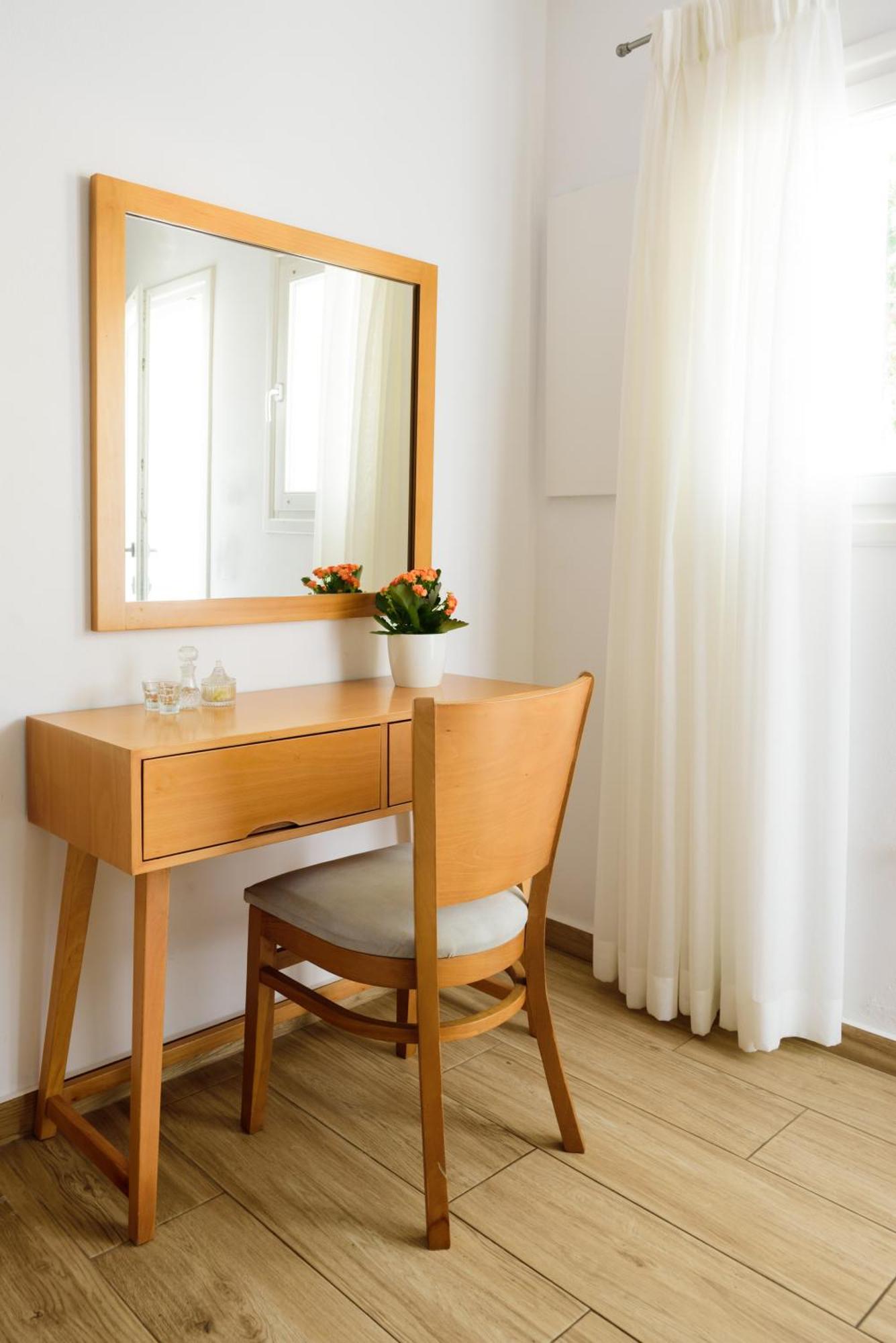 Karidis Hotel Камари Экстерьер фото