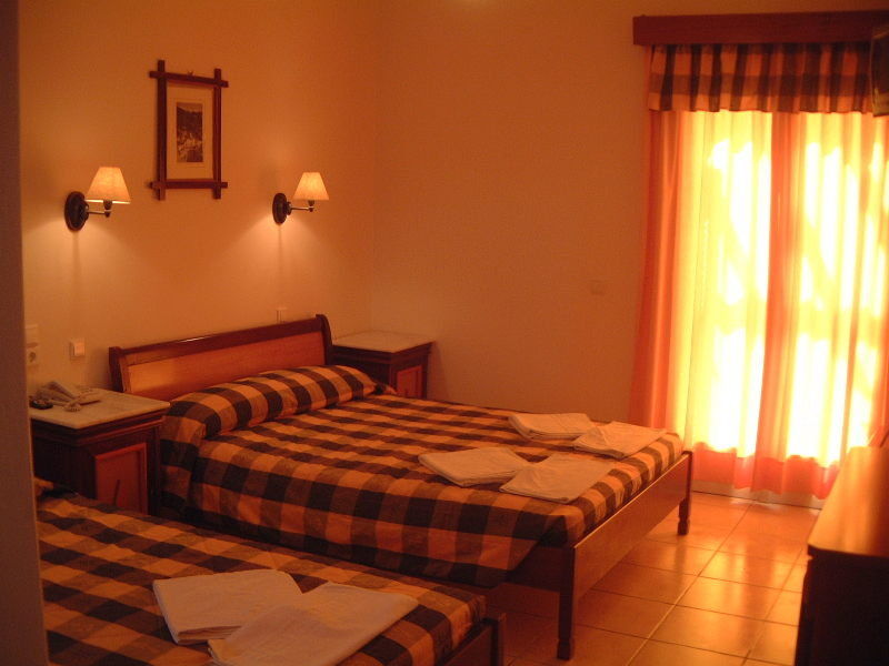 Karidis Hotel Камари Экстерьер фото
